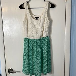 As U Wish Cream and Green Dress Sz Med
